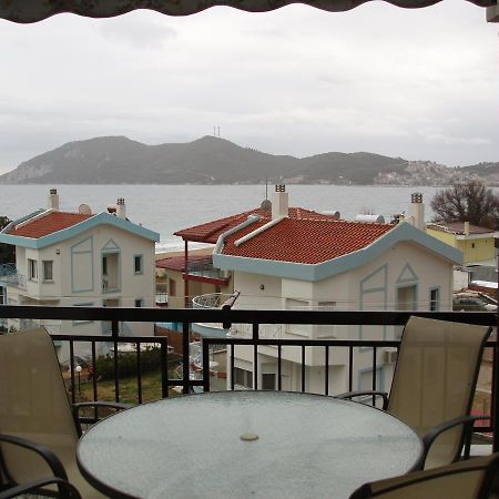 Aegean Seabreeze Apartment Nea Iraklitsa Exterior photo