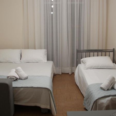 Aegean Seabreeze Apartment Nea Iraklitsa Exterior photo
