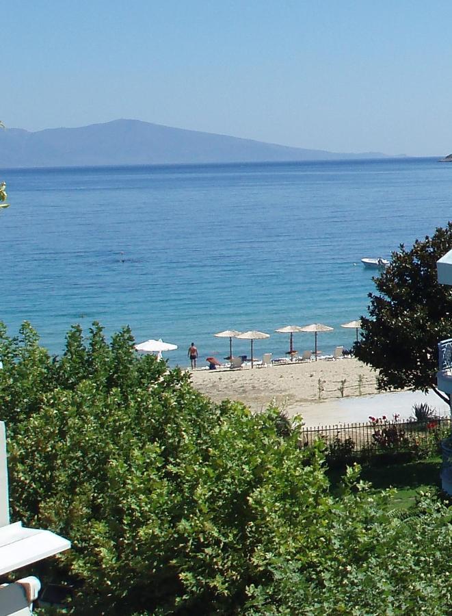 Aegean Seabreeze Apartment Nea Iraklitsa Exterior photo